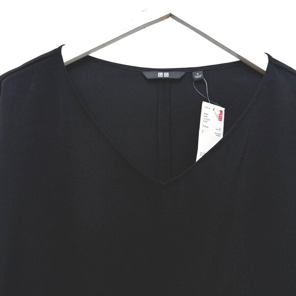 UNIQLO Black Blouse Size Small 3/4 Sleeve Womens Top Modern Minimalist V Neck NW - Picture 3 of 9